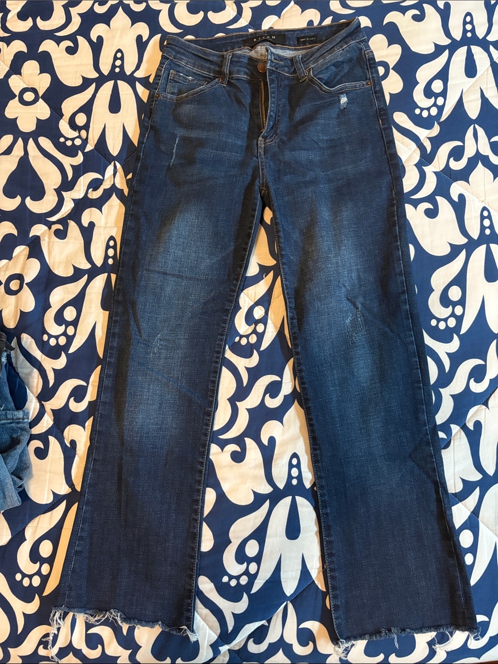 Women's Risen Straight Leg Jeans Size 29